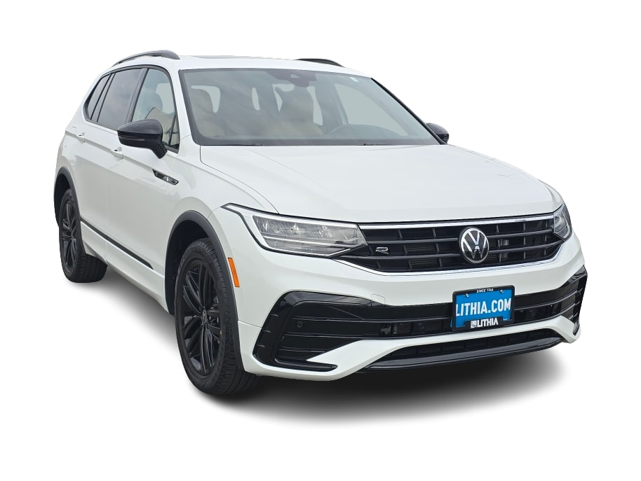 Thumbnail: 2022 Volkswagen Tiguan - 18