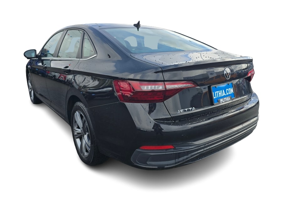 Thumbnail: 2024 Volkswagen Jetta - 4