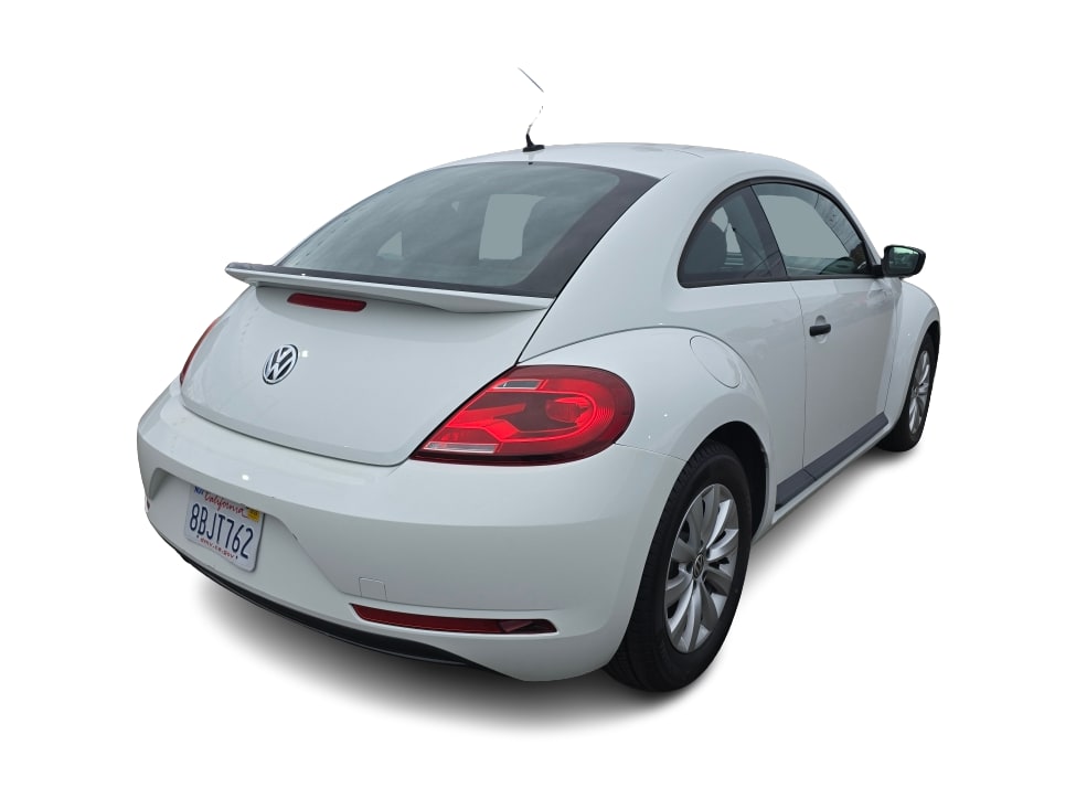 Thumbnail: 2017 Volkswagen Beetle - 15