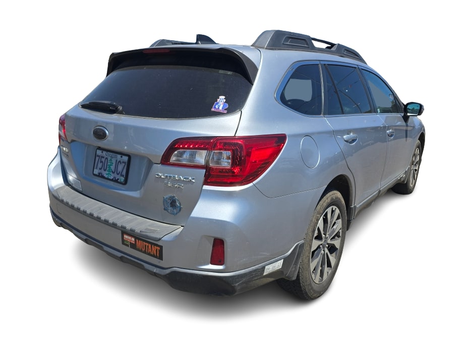 Thumbnail: 2016 Subaru Outback - 10