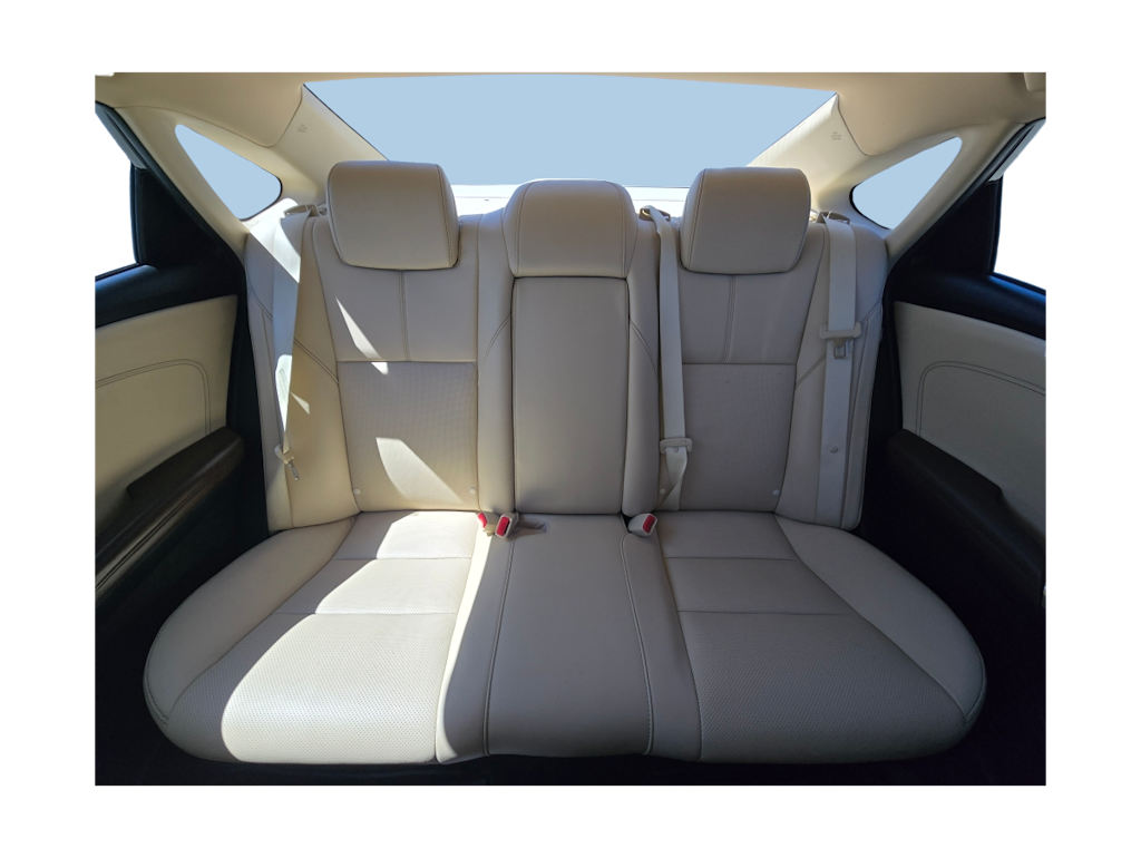 Thumbnail: 2017 Toyota Avalon - 16