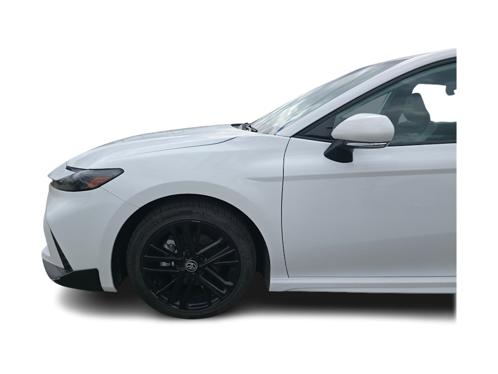 Thumbnail: 2025 Toyota Camry - 13