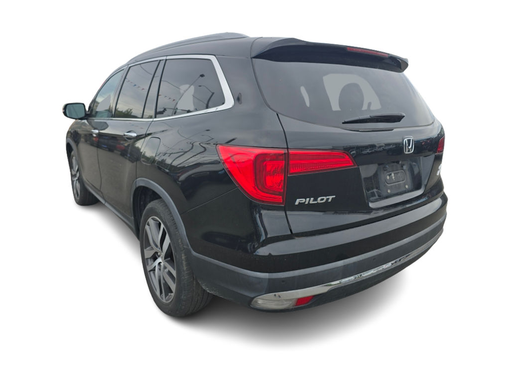 Thumbnail: 2017 Honda Pilot - 9