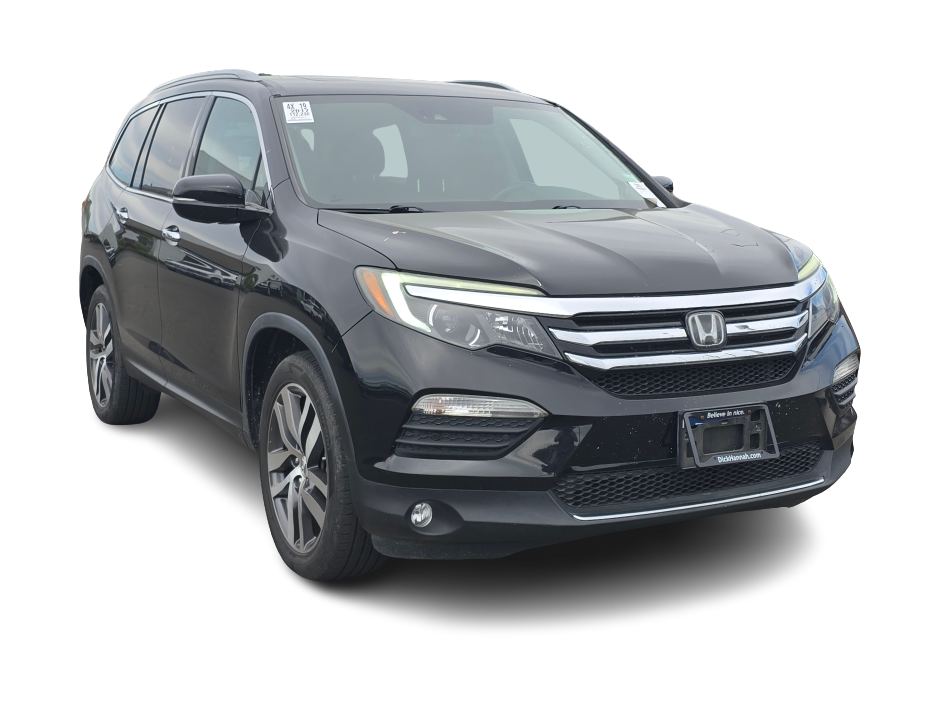 Thumbnail: 2017 Honda Pilot - 18