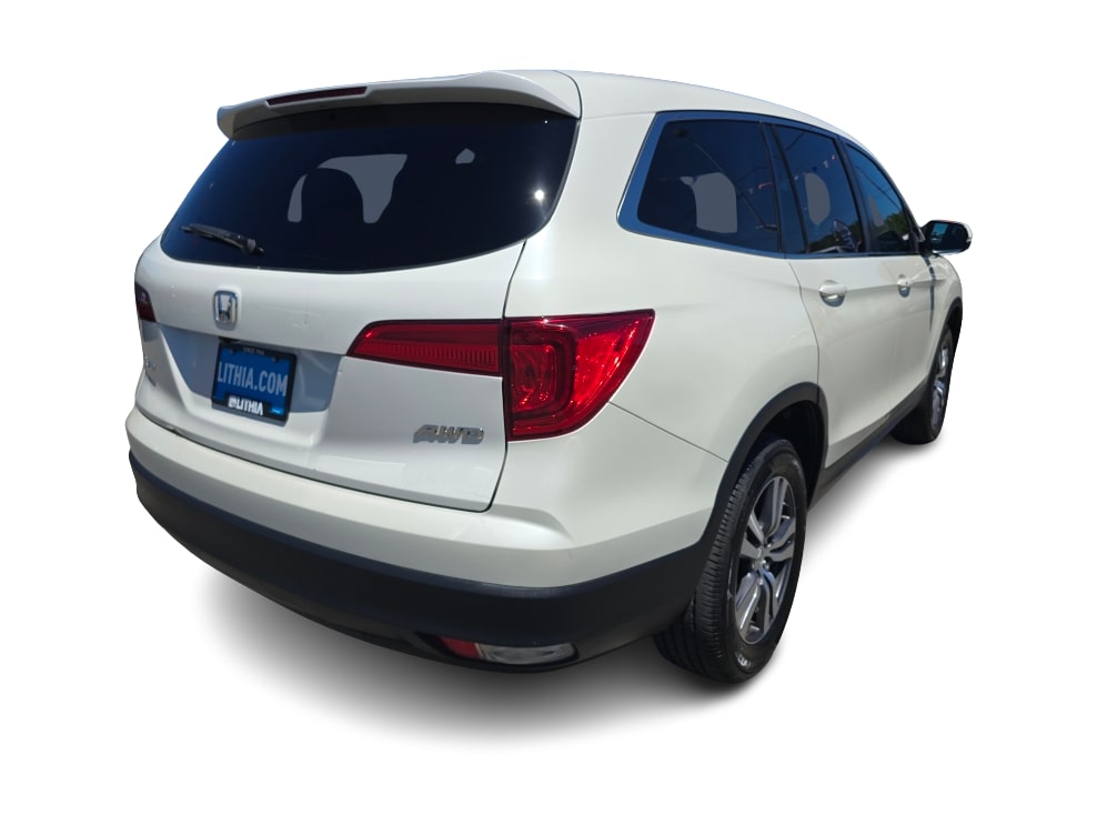 Thumbnail: 2018 Honda Pilot - 16