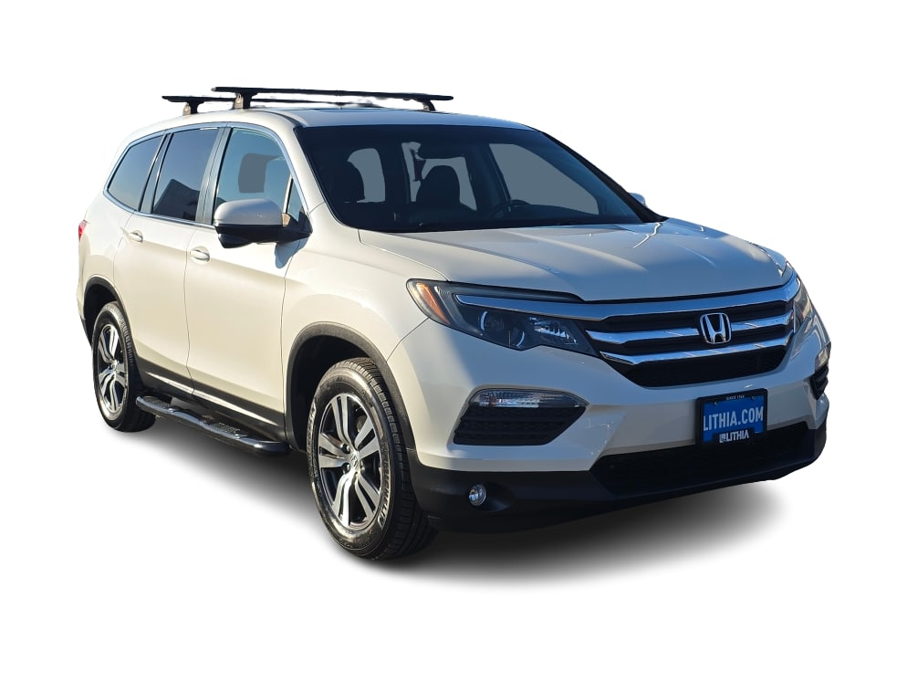 Thumbnail: 2017 Honda Pilot - 18