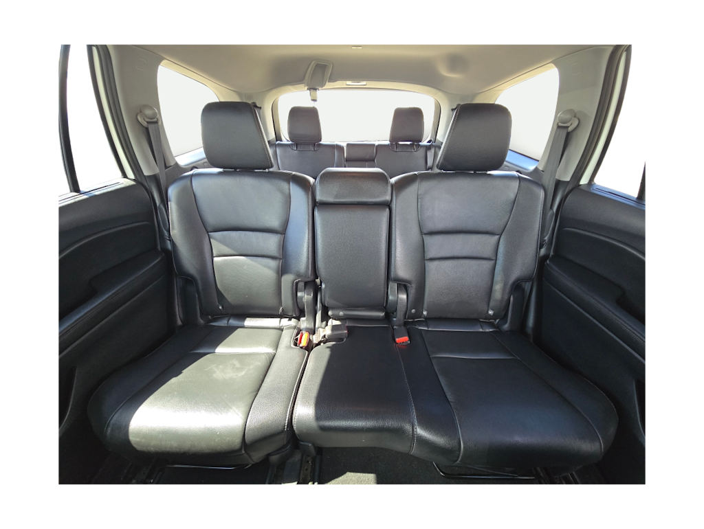 Thumbnail: 2018 Honda Pilot - 15