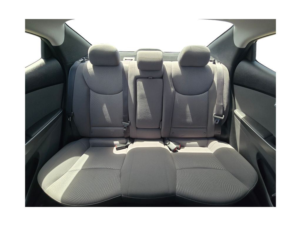 Thumbnail: 2015 Hyundai Elantra - 16