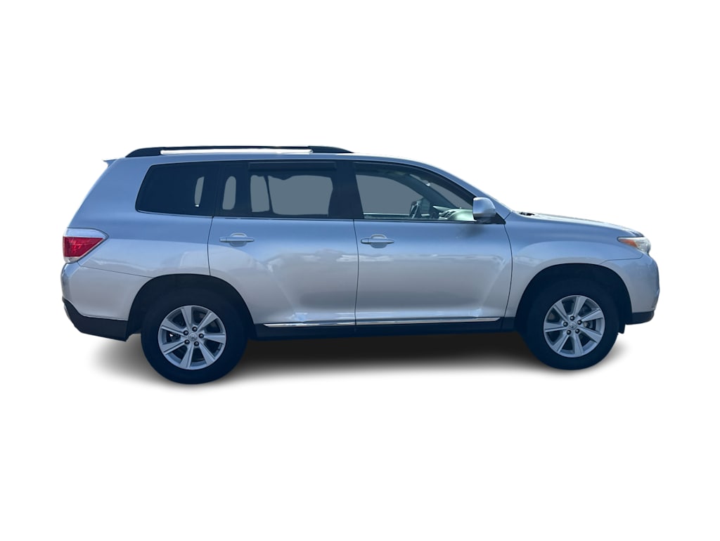 Thumbnail: 2012 Toyota Highlander - 9