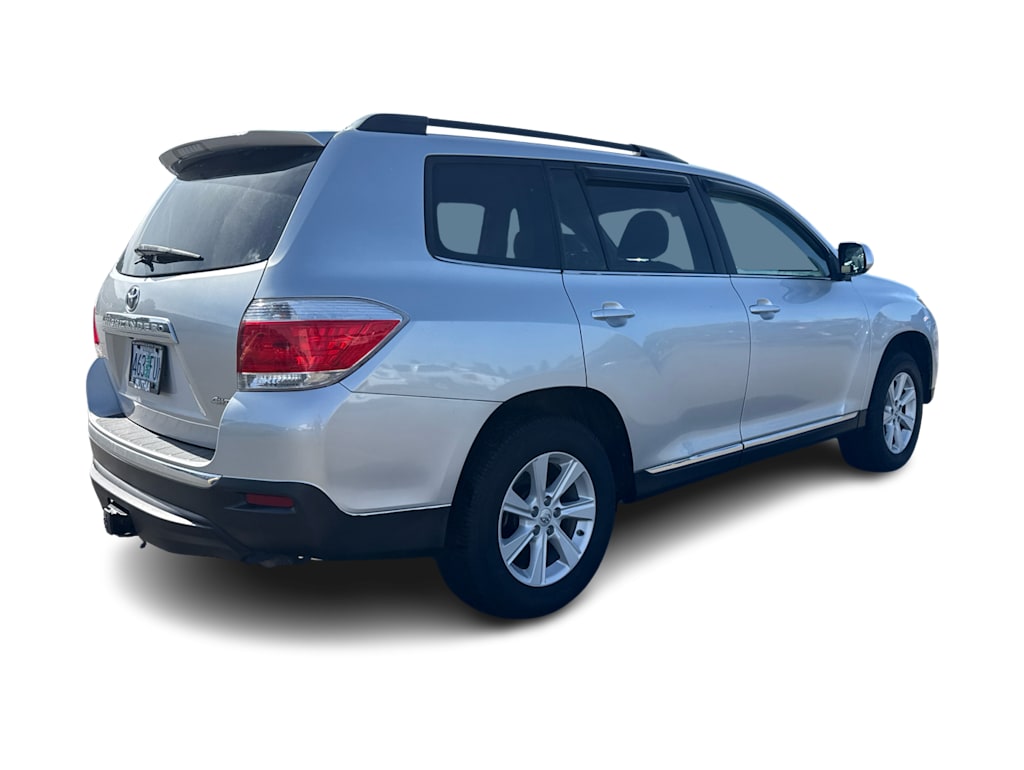 Thumbnail: 2012 Toyota Highlander - 8