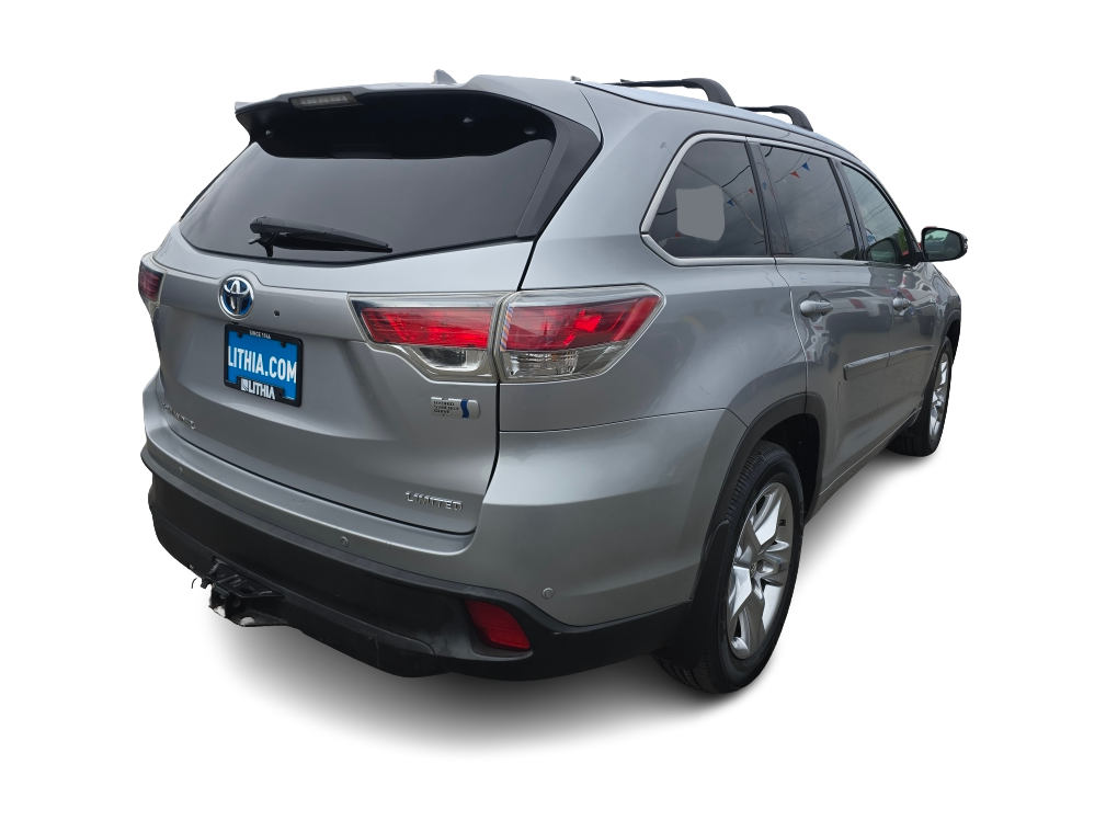 Thumbnail: 2015 Toyota Highlander - 16