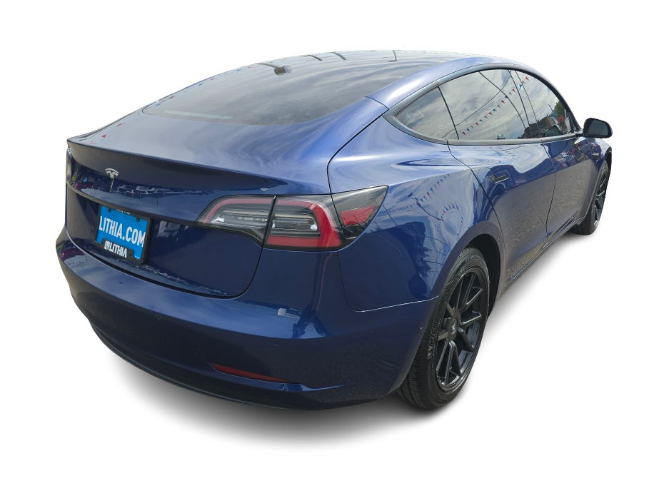 Thumbnail: 2021 Tesla Model 3 - 16