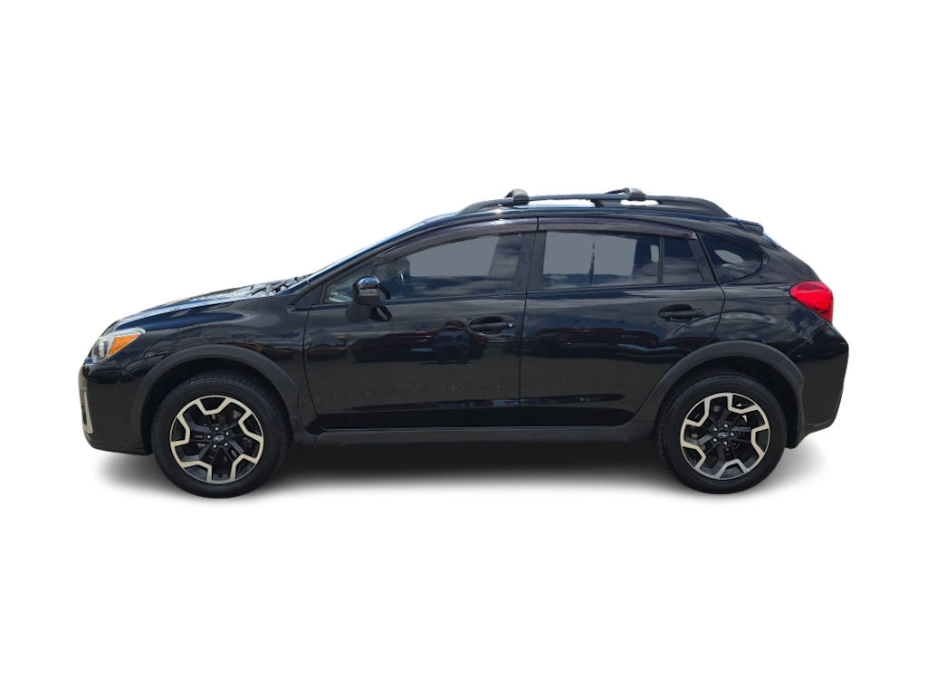 Thumbnail: 2016 Subaru Crosstrek - 3