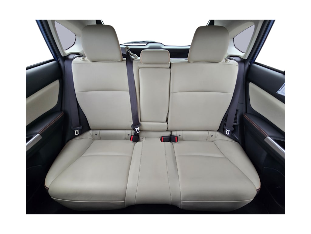 Thumbnail: 2016 Subaru Crosstrek - 16