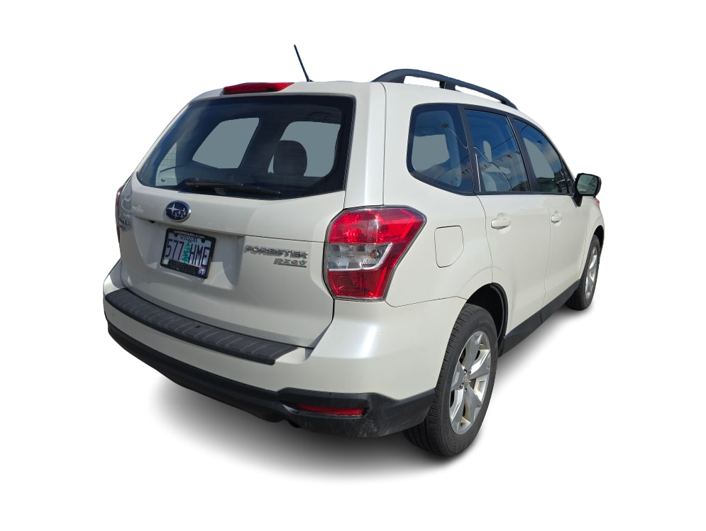 Thumbnail: 2015 Subaru Forester - 16