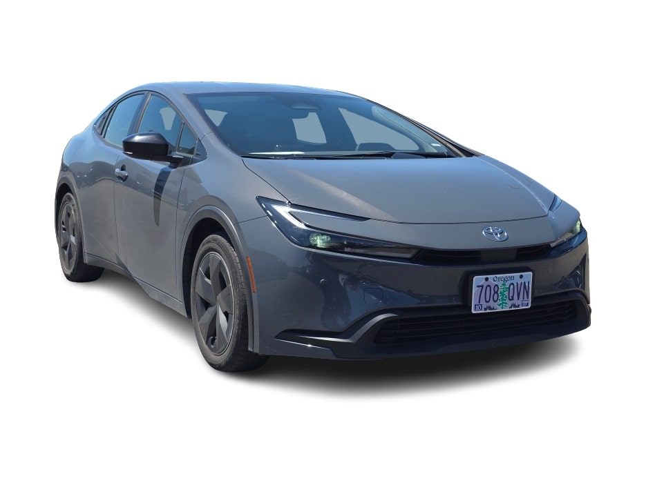 Thumbnail: 2023 Toyota Prius - 18