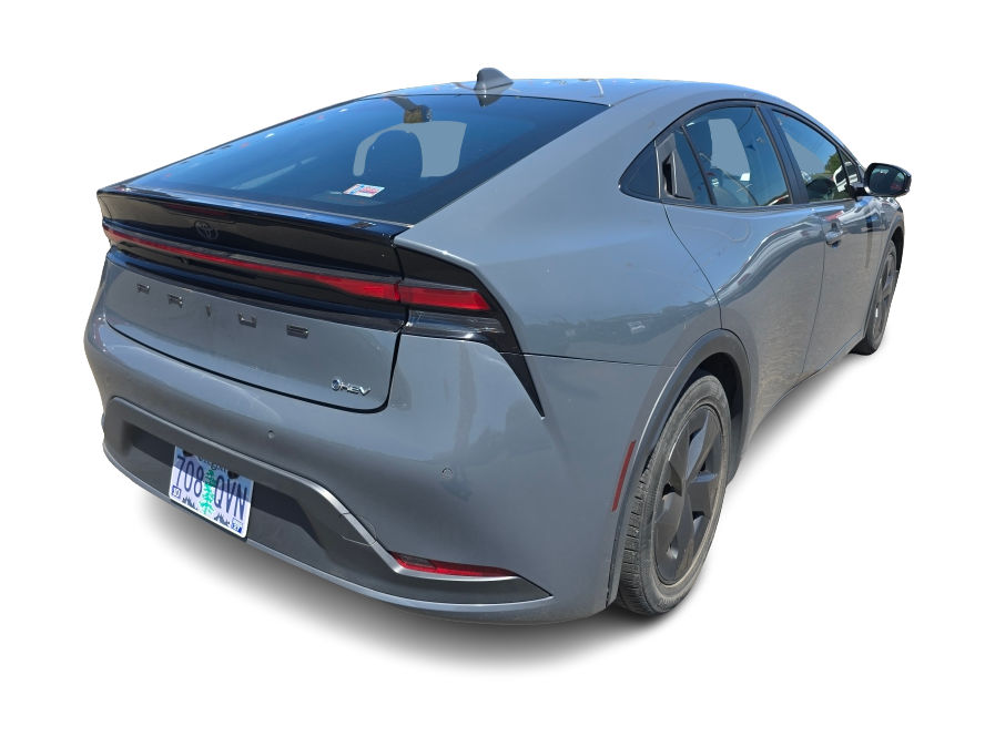 Thumbnail: 2023 Toyota Prius - 17