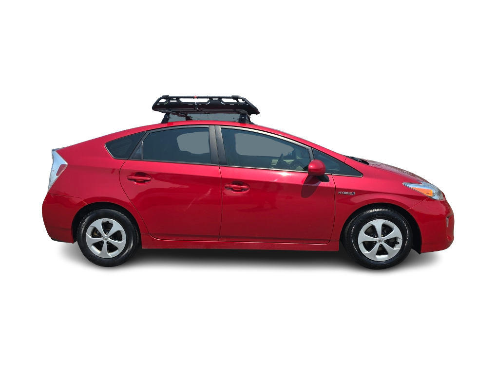 Thumbnail: 2015 Toyota Prius - 17