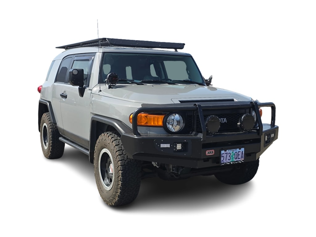Thumbnail: 2013 Toyota FJ Cruiser - 19