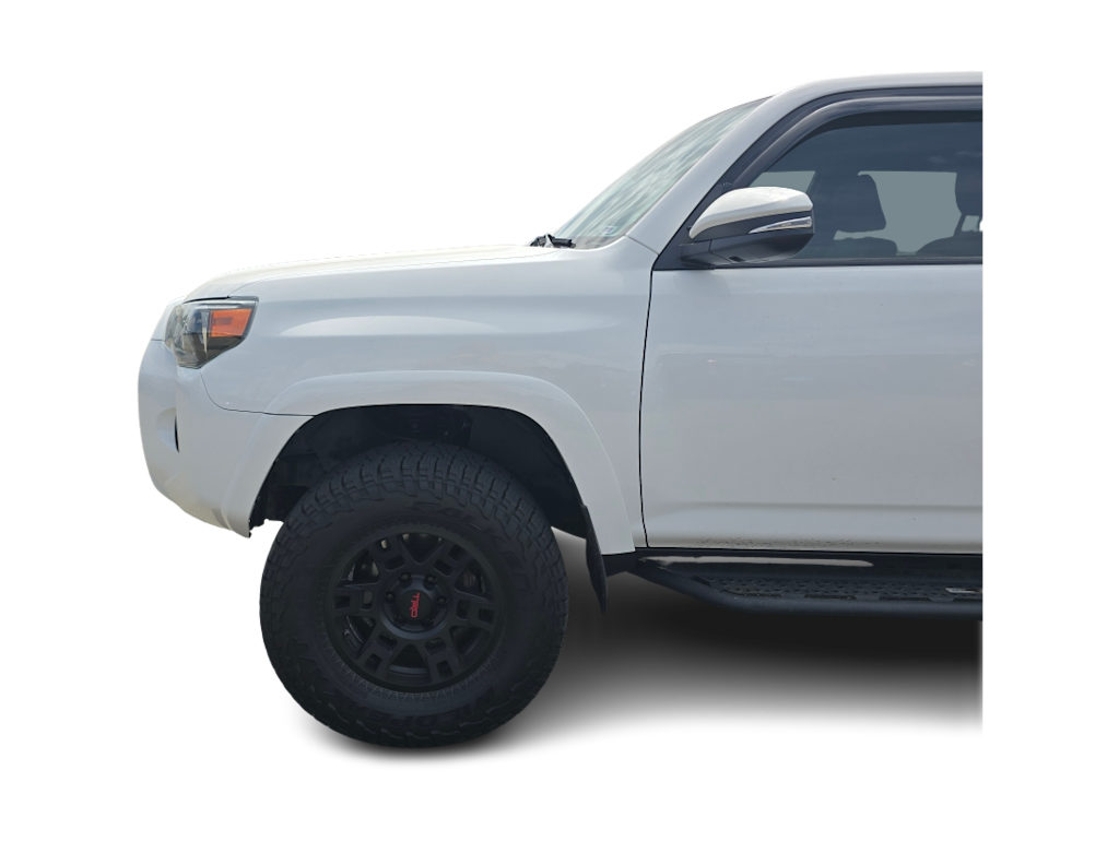 Thumbnail: 2020 Toyota 4Runner - 8