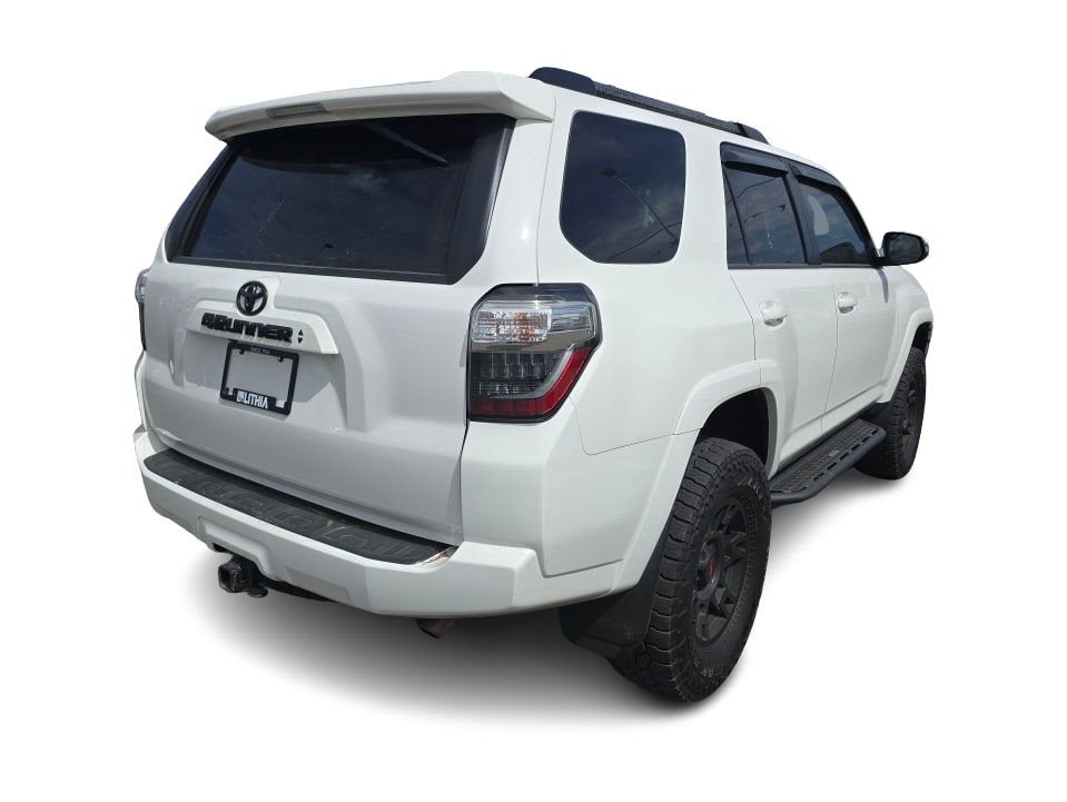 Thumbnail: 2020 Toyota 4Runner - 11