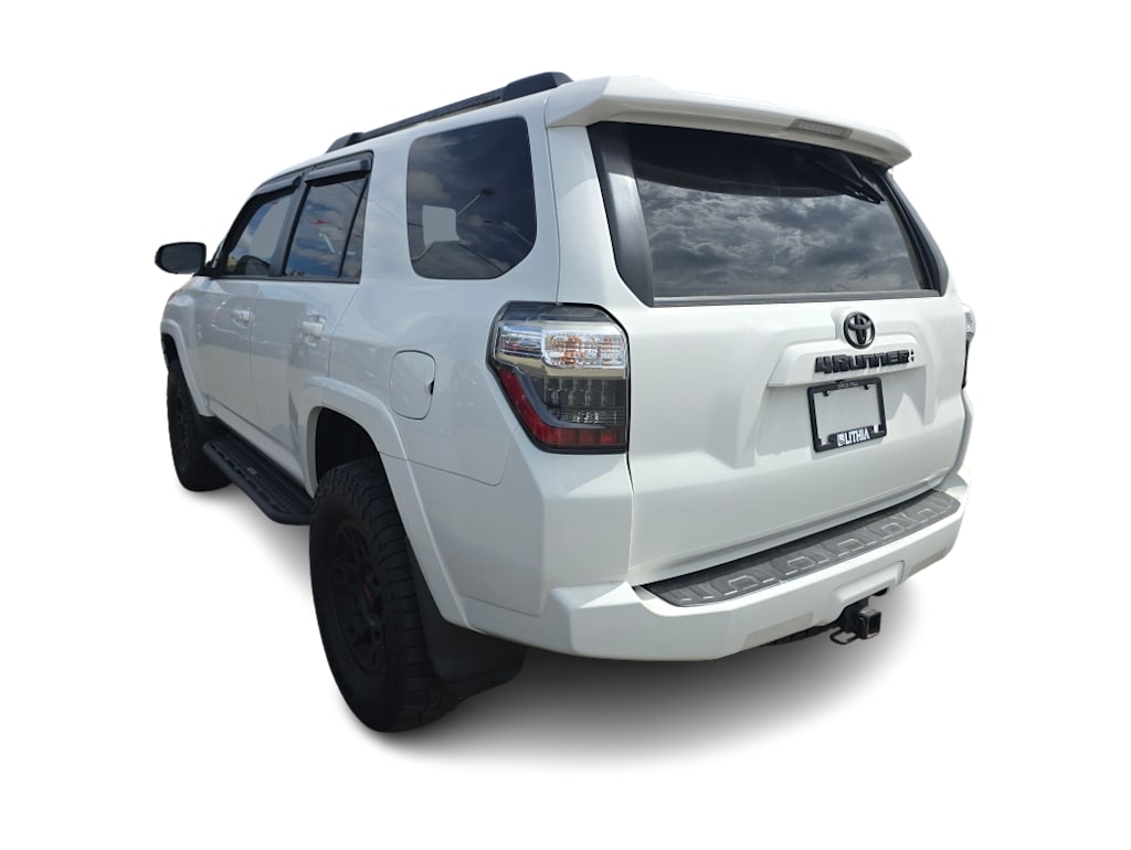 Thumbnail: 2020 Toyota 4Runner - 10