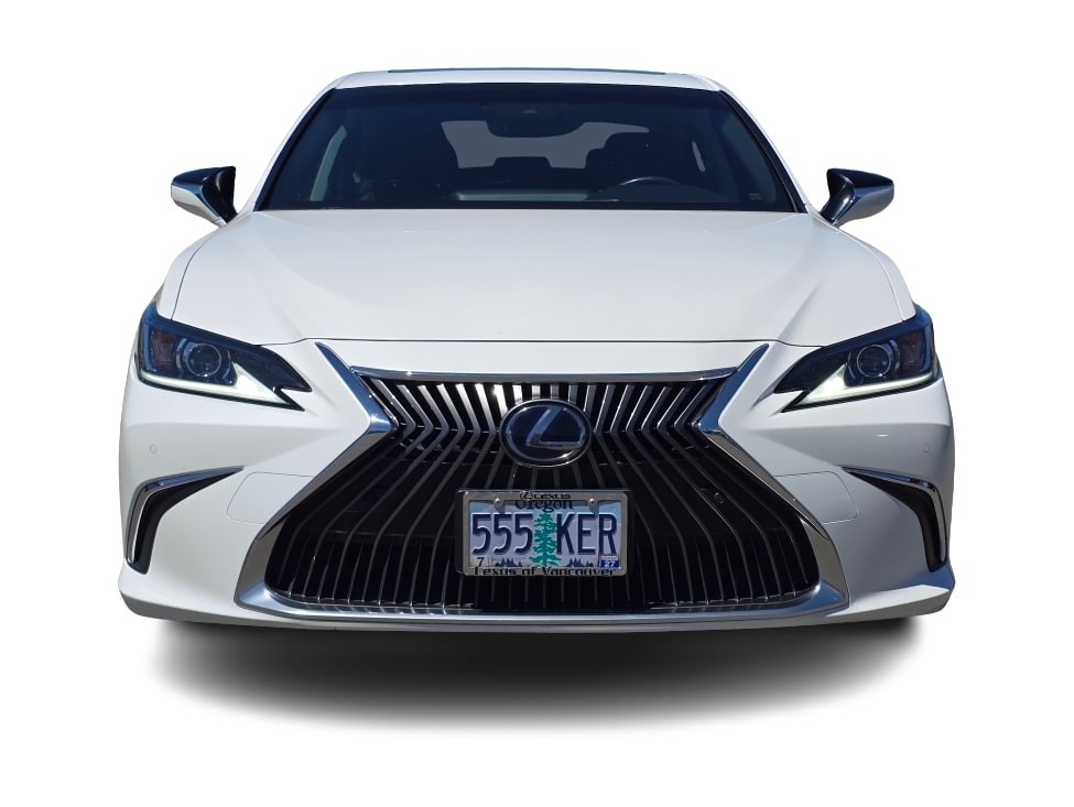 Thumbnail: 2019 Lexus ES - 3