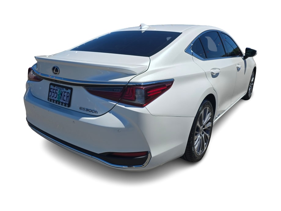 Thumbnail: 2019 Lexus ES - 10