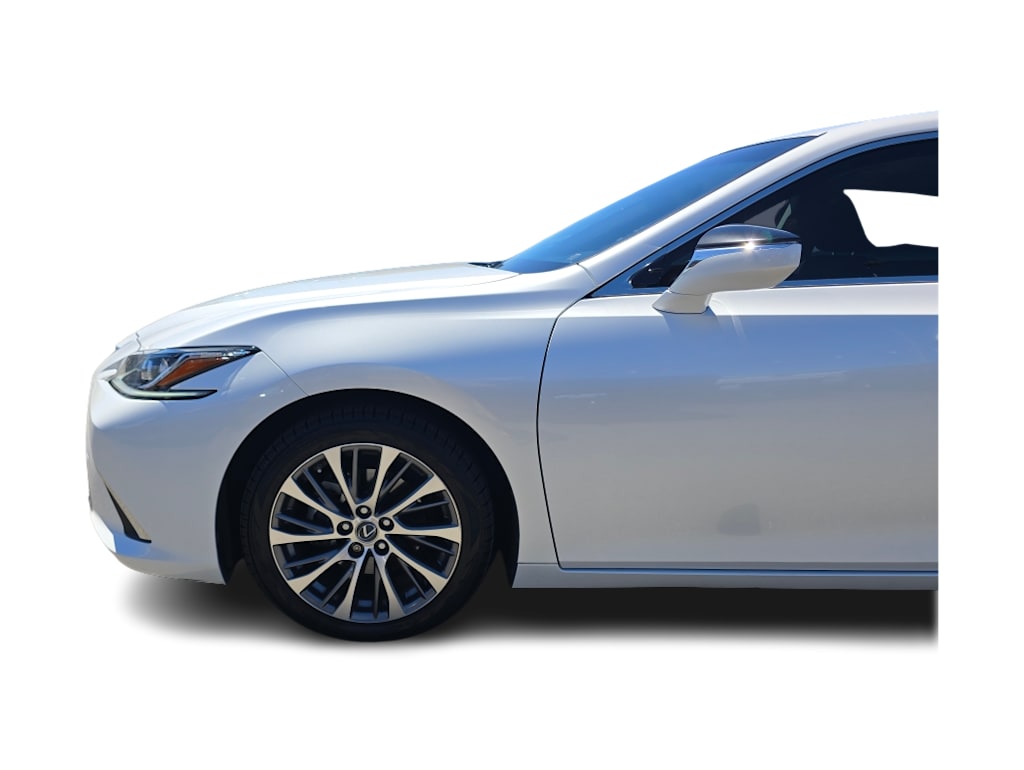 Thumbnail: 2019 Lexus ES - 20