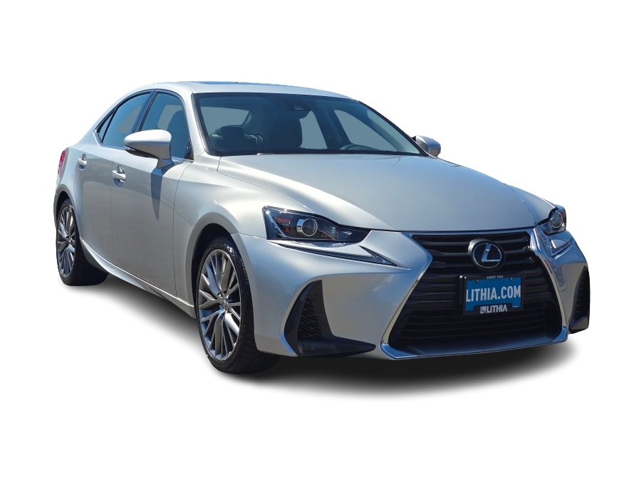 Thumbnail: 2017 Lexus IS - 18