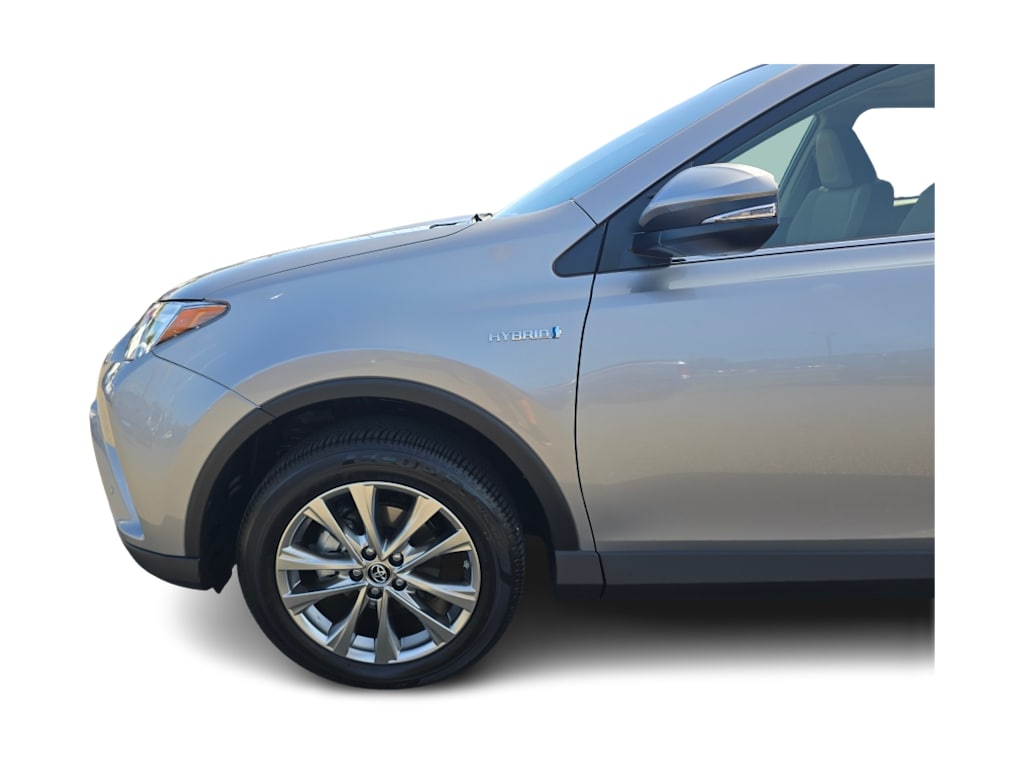Thumbnail: 2018 Toyota RAV4 - 19