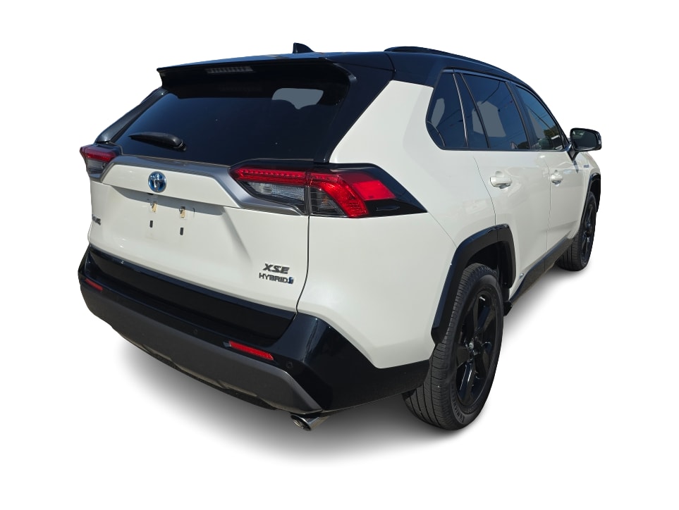 Thumbnail: 2019 Toyota RAV4 - 17