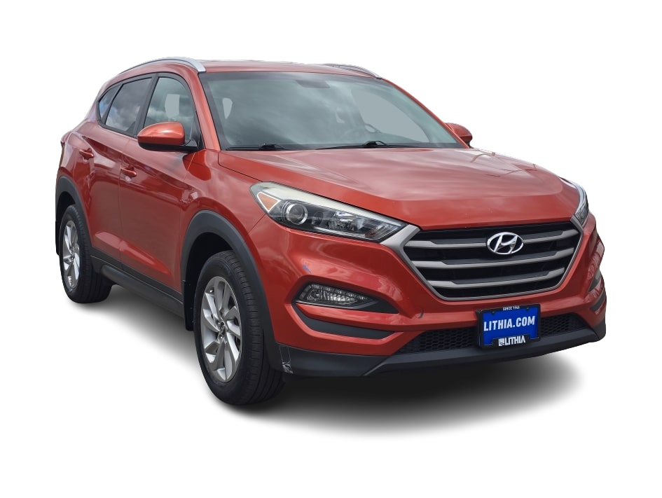 Thumbnail: 2016 Hyundai Tucson - 18