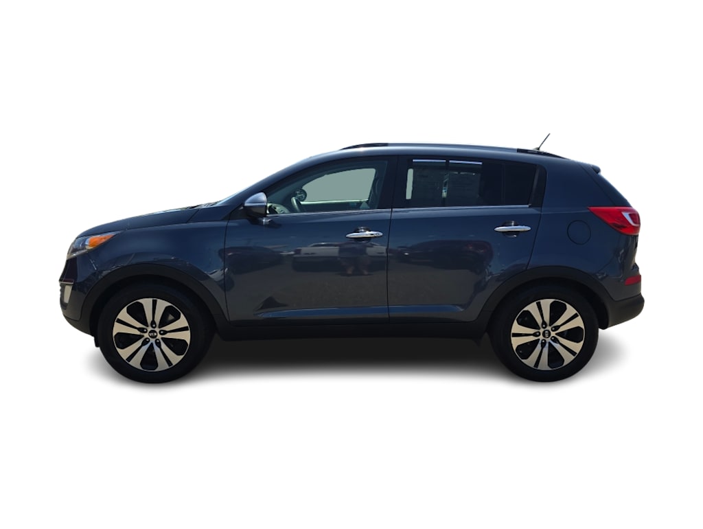 Thumbnail: 2011 Kia Sportage - 3