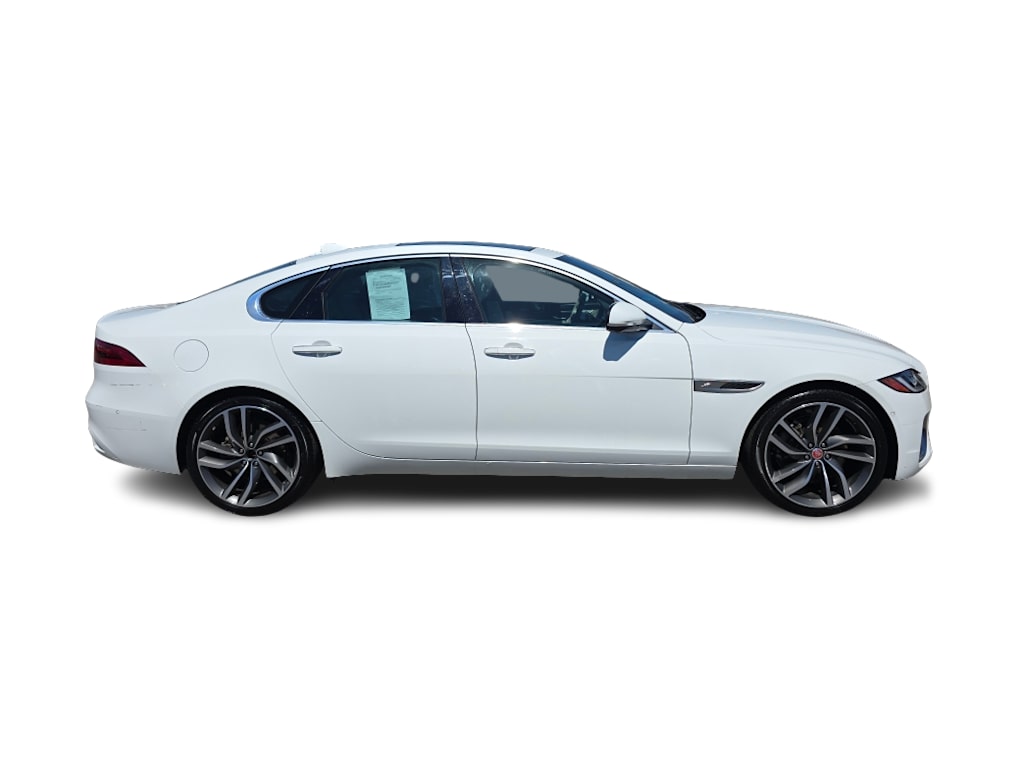 Thumbnail: 2021 Jaguar XF - 18