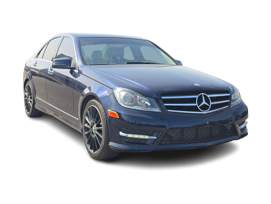 Thumbnail: 2014 Mercedes-Benz C-Class - 12