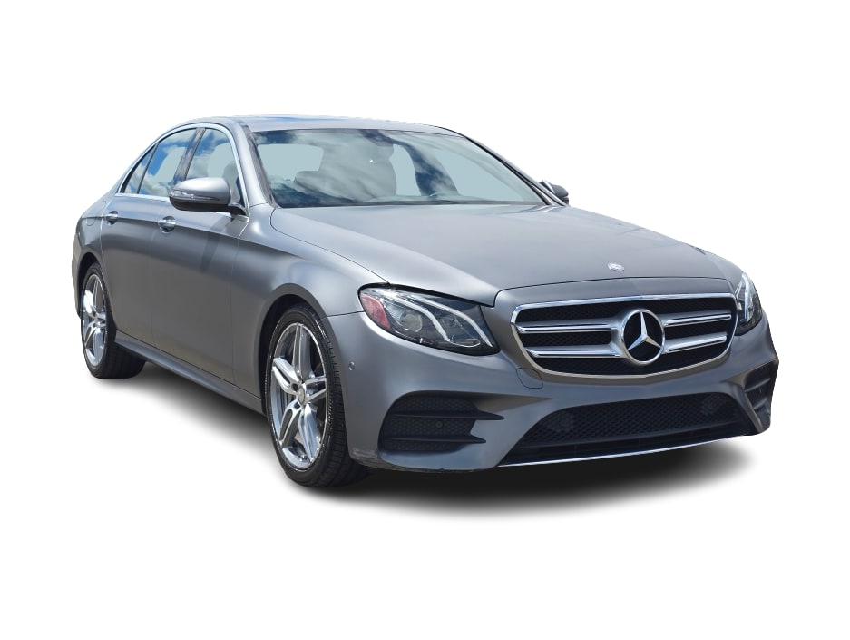 Thumbnail: 2017 Mercedes-Benz E-Class - 18