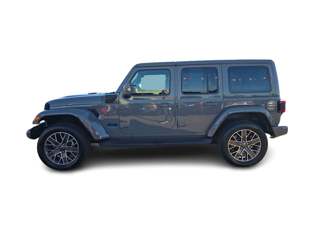 Thumbnail: 2022 Jeep Wrangler - 3