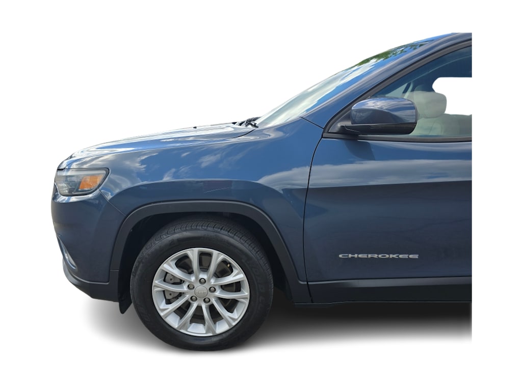 Thumbnail: 2021 Jeep Cherokee - 20