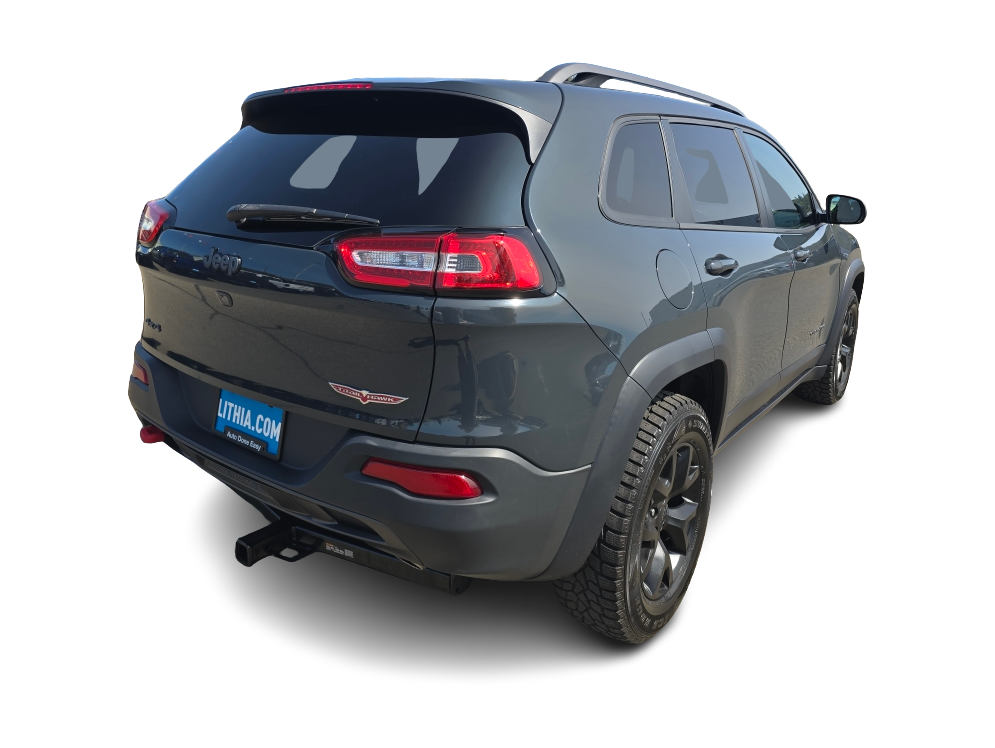Thumbnail: 2017 Jeep Cherokee - 16