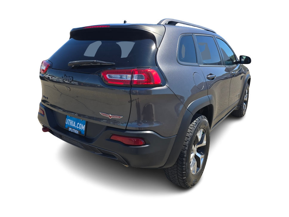 Thumbnail: 2015 Jeep Cherokee - 17