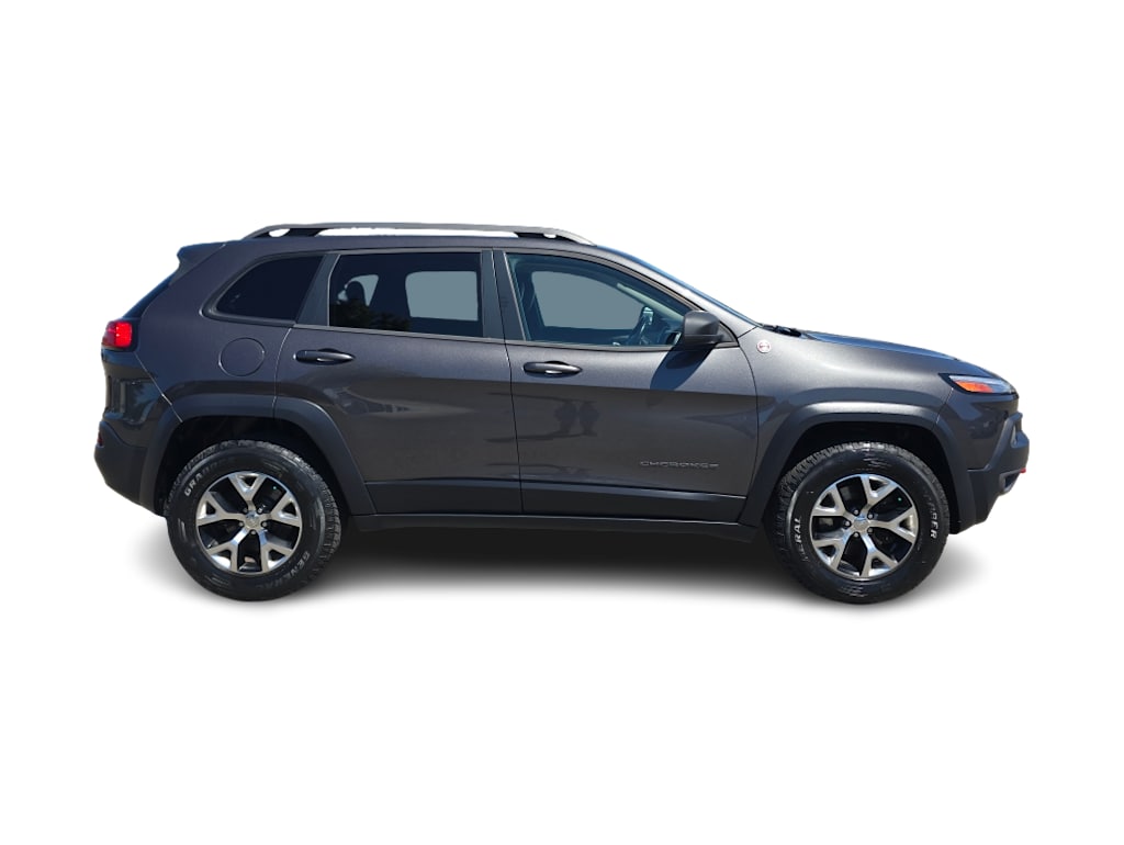 Thumbnail: 2015 Jeep Cherokee - 18