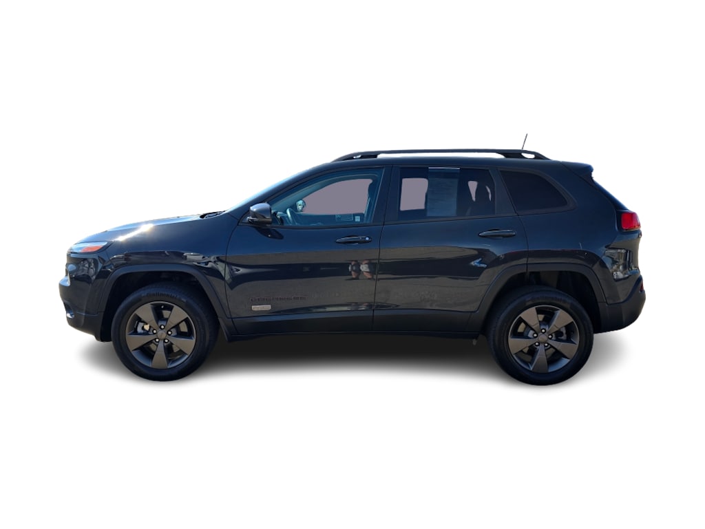 Thumbnail: 2016 Jeep Cherokee - 3