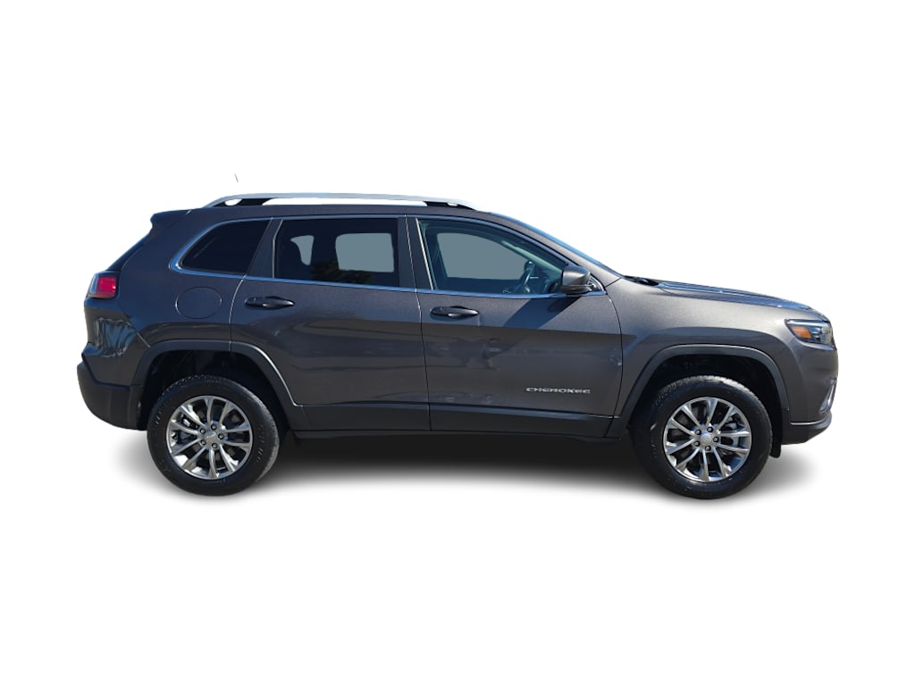 Thumbnail: 2021 Jeep Cherokee - 17