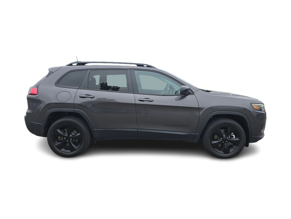 Thumbnail: 2022 Jeep Cherokee - 17
