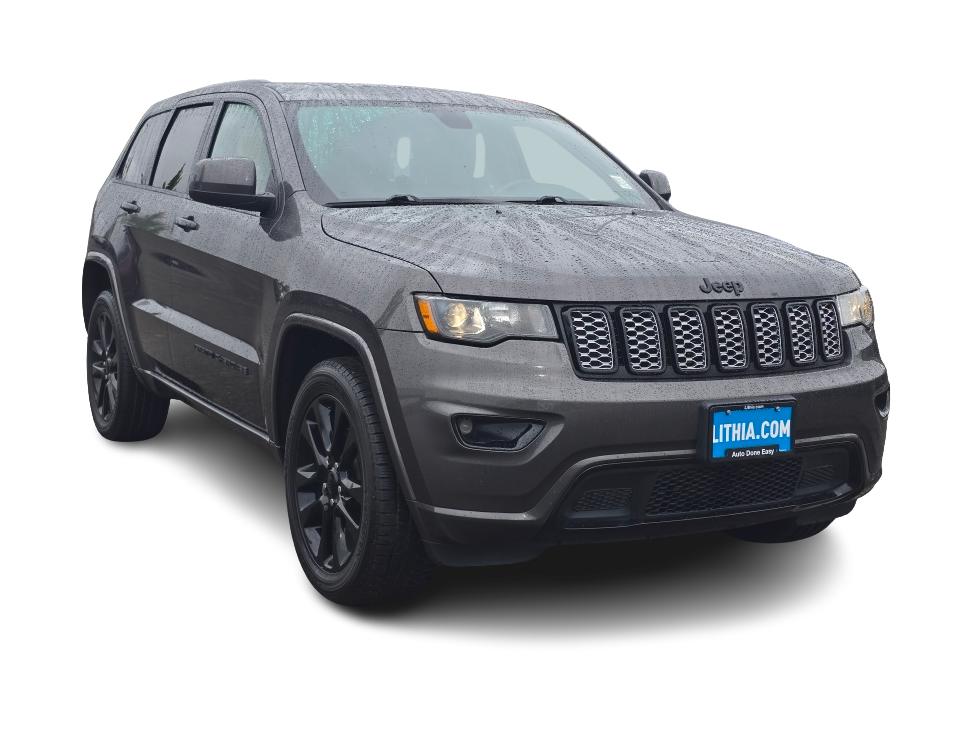 Thumbnail: 2018 Jeep Grand Cherokee - 16