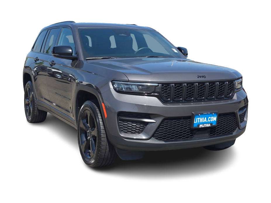 Thumbnail: 2023 Jeep Grand Cherokee - 17