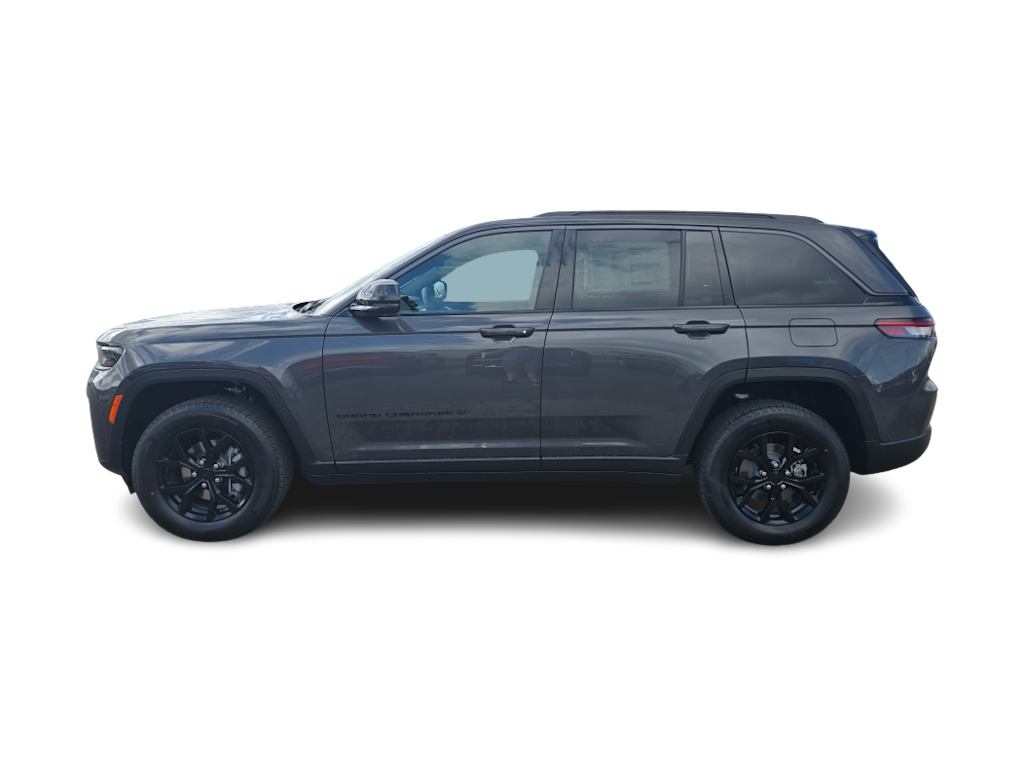 Thumbnail: 2026 Jeep Grand Cherokee - 3