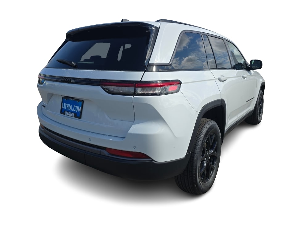 Thumbnail: 2026 Jeep Grand Cherokee - 18