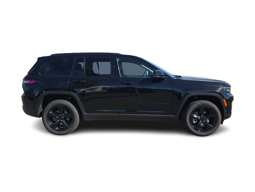 Thumbnail: 2025 Jeep Grand Cherokee - 19